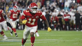 Demarcus Robinson pokračuje v Kansasu. Bengals propustili veterána Dre Kirkpatricka